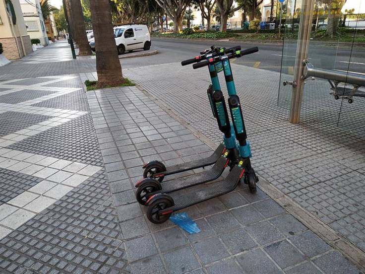 Patinetes en la vía pública