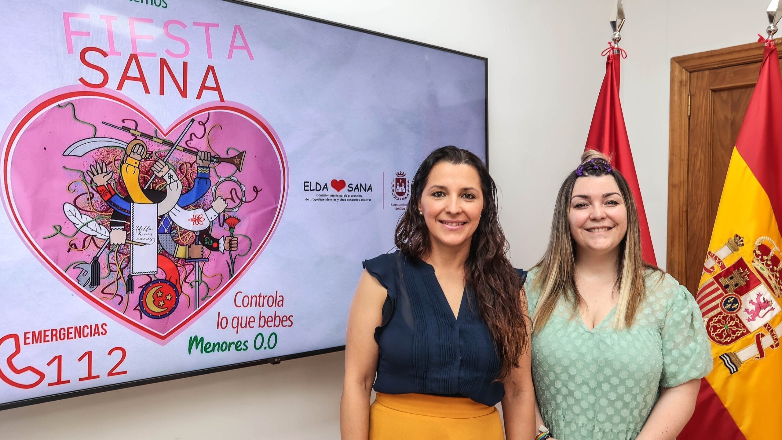 Elizabeth Belda, concejala de Salud de Elda; junto a Anabel García, concejala de Diversidad y Juventud