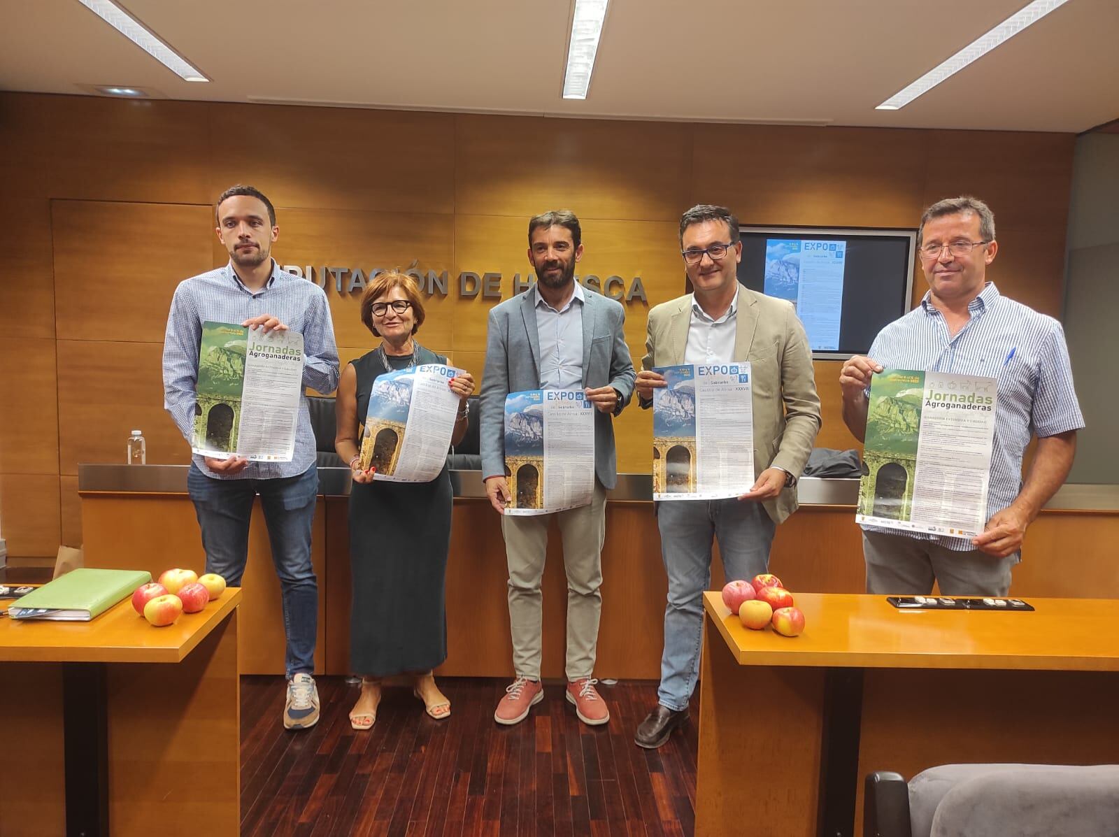 Víctor Antín, Maribel De Pablo, Enrique Pueyo, Roque Vicente y Luis Lascorz