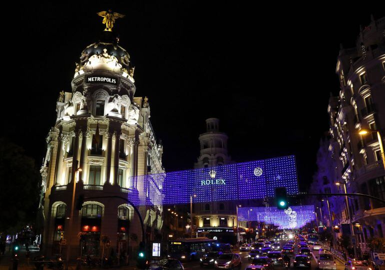 Iluminación de la calle Gran Vía tras el encendido del alumbrado público navideño de Madrid.