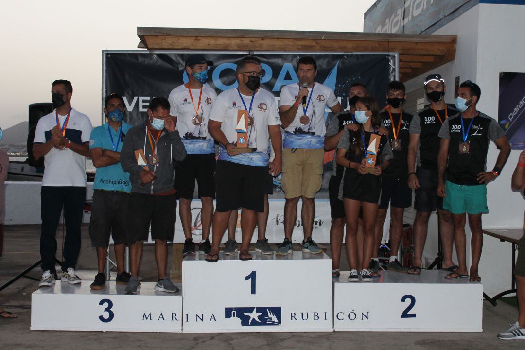 Podium final de la copa.