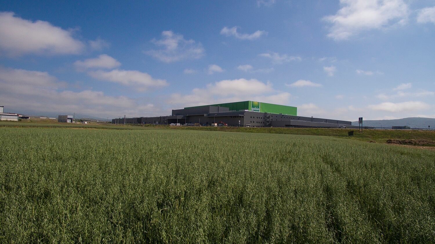 Exterior de la fábrica VIDA