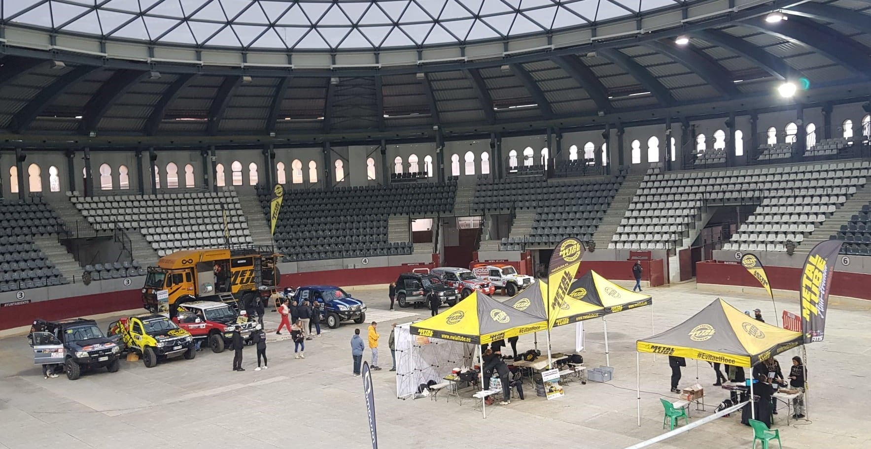 La plaza de toros de Villena acojió las prácticas de las copilotos