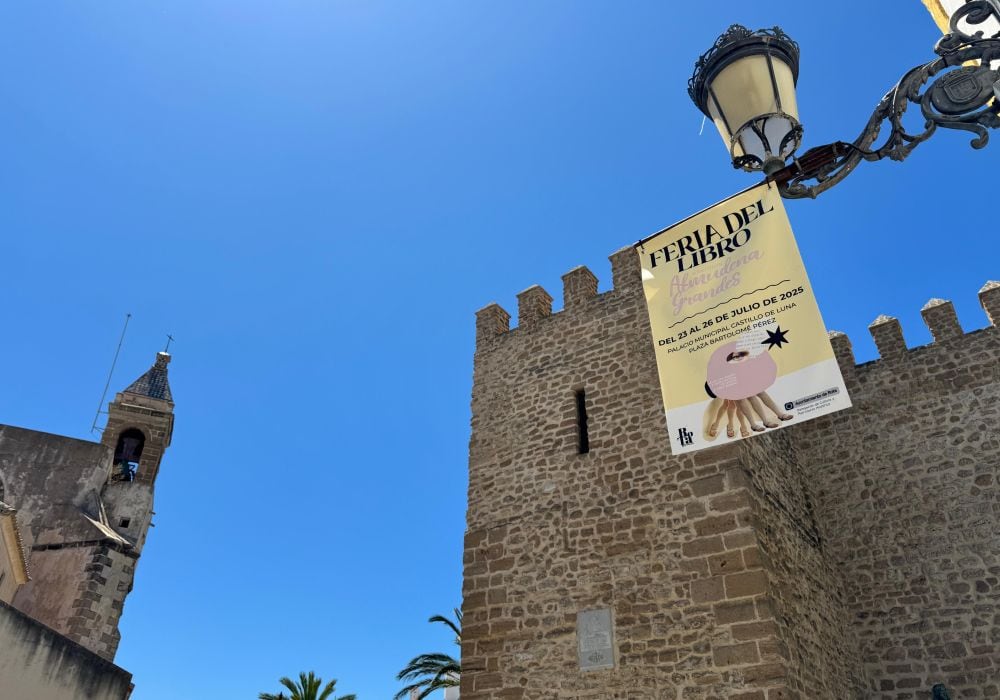 La Feria del Libro se celebra en el Castillo de Luna y en la plaza Bartolomé Pérez