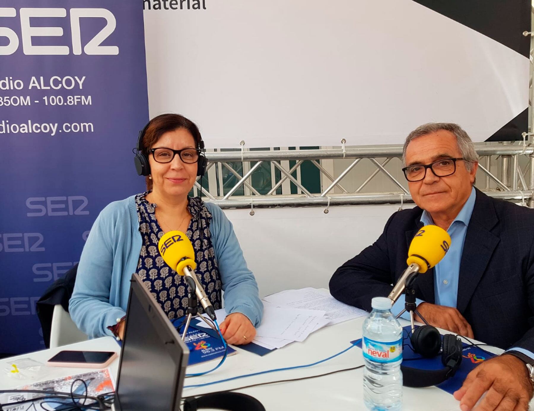 Lucía Gadea ha hablado con el presidente de la Cooperativa de Cocentaina, Rafa Montava, sobre el concurso AOVE internacional