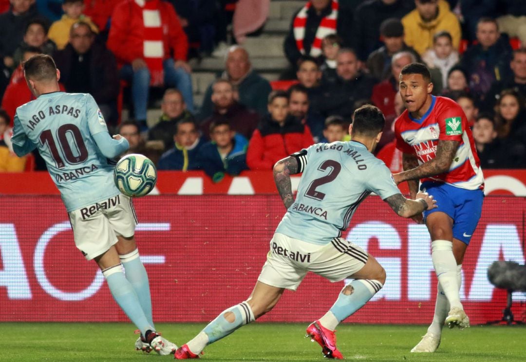 Iago Aspas y Hugo Mallo en un momento del Granada Celta