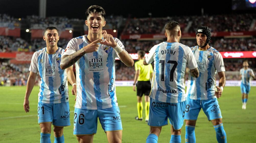 El delantero del Málaga Antoñito Cordero, marcó el primer gol del partido entre España e Islas Feroes de categoría Sub 19