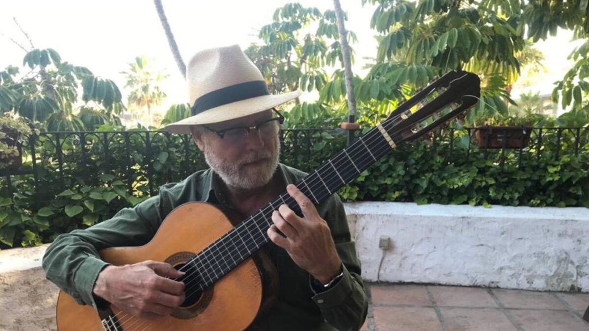 Ignacio Ábalos, profesor de guiitarra