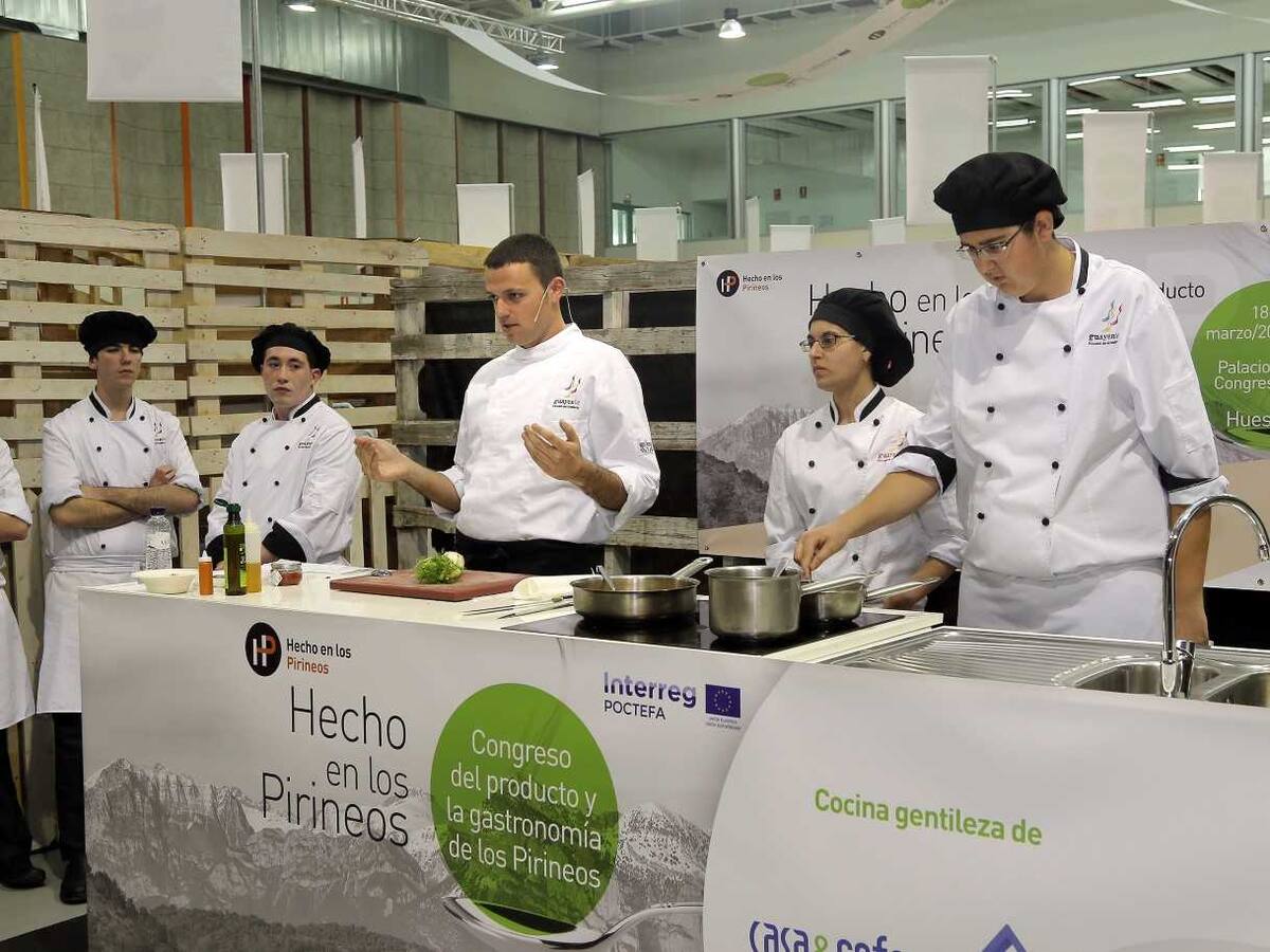 La escuela de hostelería de Guayente oferta tres menús Hecho en los Pirineos
