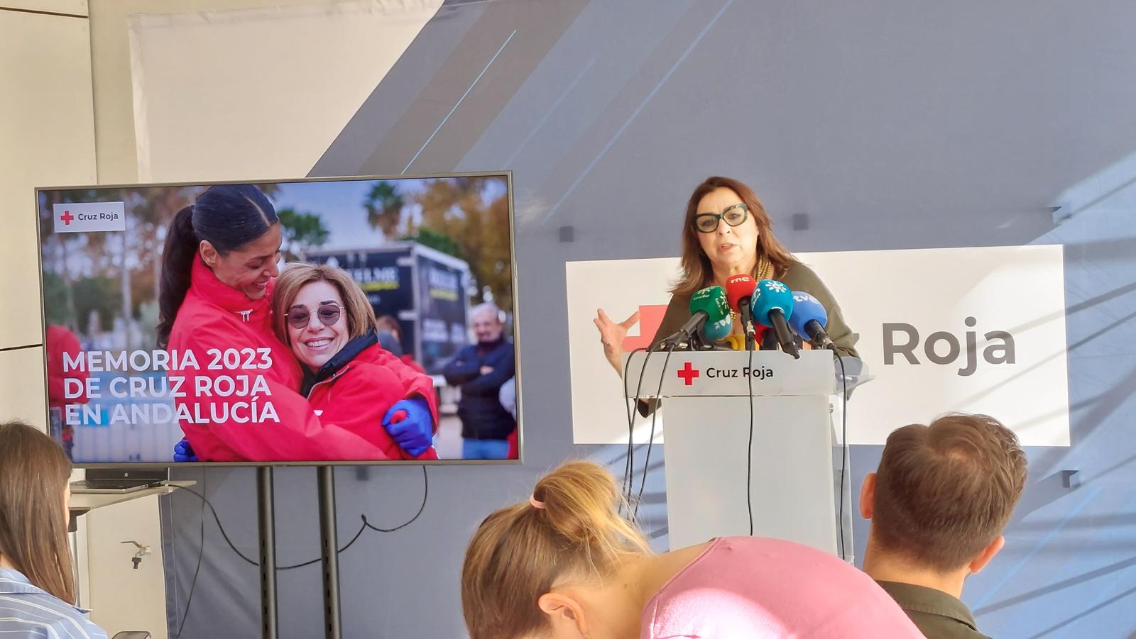 Presentación de la memoria de Cruz Roja Andalucía en su sede de Sevilla.