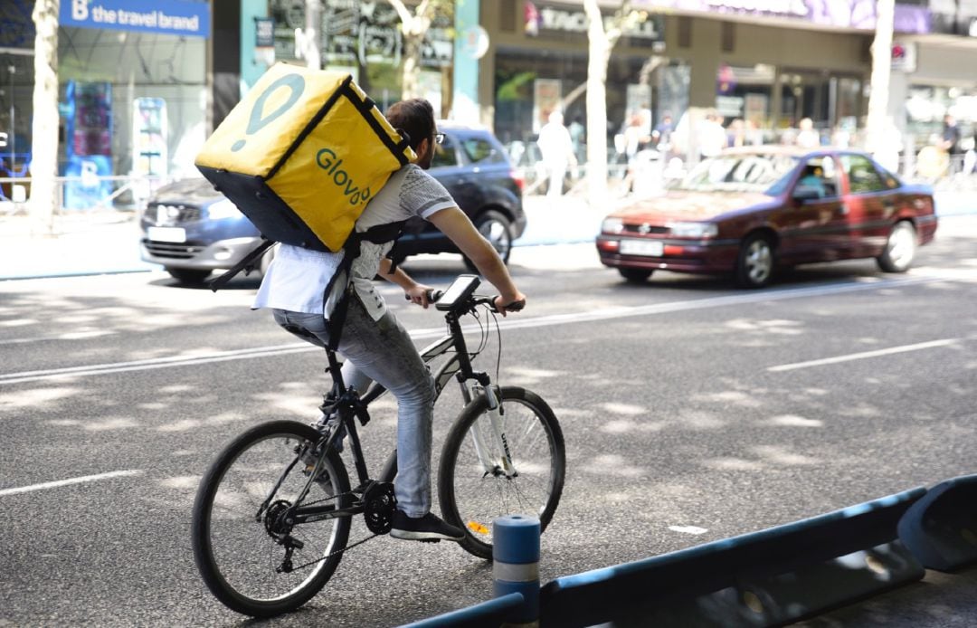 Trabajador de la empresa &#039;Glovo&#039;. 