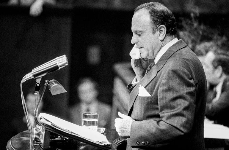 Manuel Fraga Iribarne, el 8 de febrero de 1978 en el CongresoMadrid, Spain.