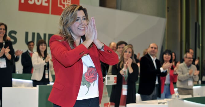 Las recién elegida secretaria general del PSOE andaluz, Susana Díaz, durante la clausura del Congreso Extraordinario del partido.