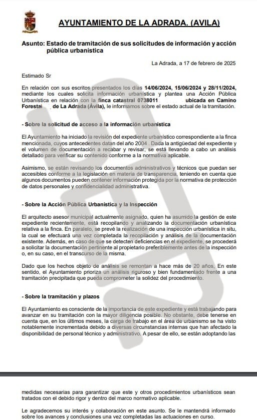 En el documento municipal, al que ha accedido la SER, el consistorio responde después de tres requerimientos al denunciante que ha “iniciado la revisión” del expediente urbanístico correspondiente a la finca del juez Peinado