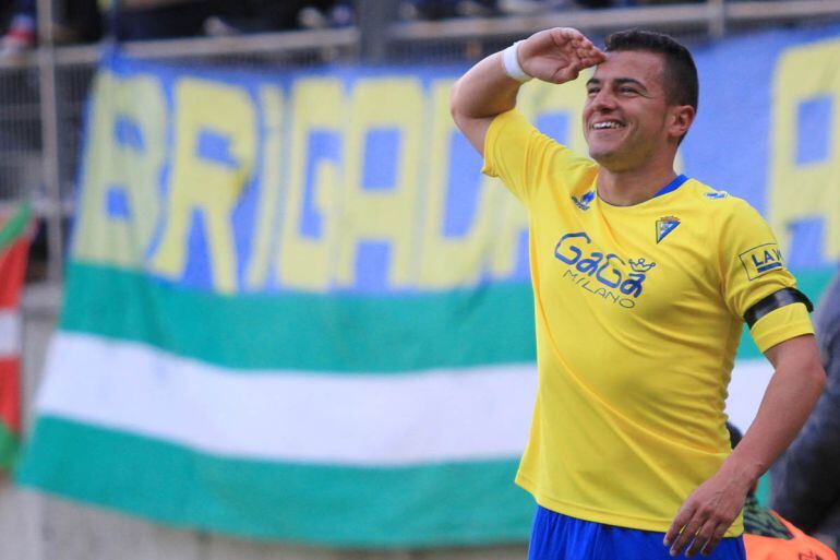 El delantero tinerfeño Airam Cabrera, buscará ascender con el Cádiz