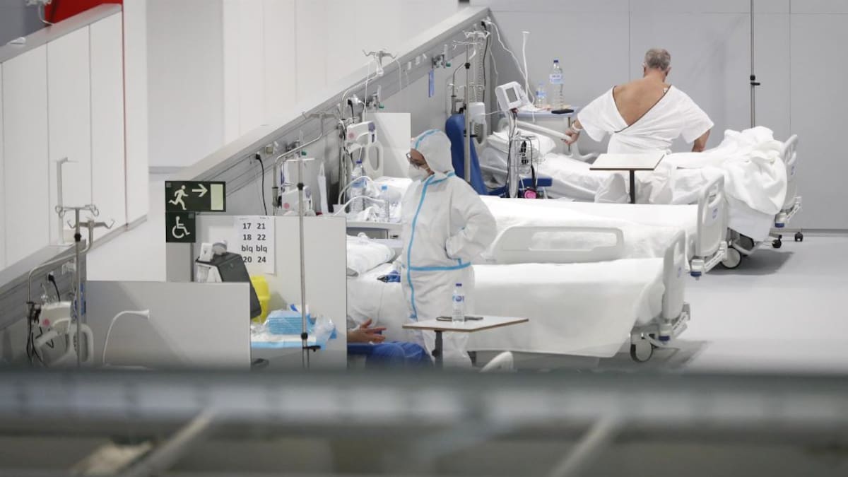 Las enfermeras del Zendal describen el caos desde dentro: "Hay errores que son de primero de pandemias"