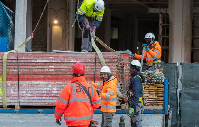 Crece el PIB y el empleo en Euskadi