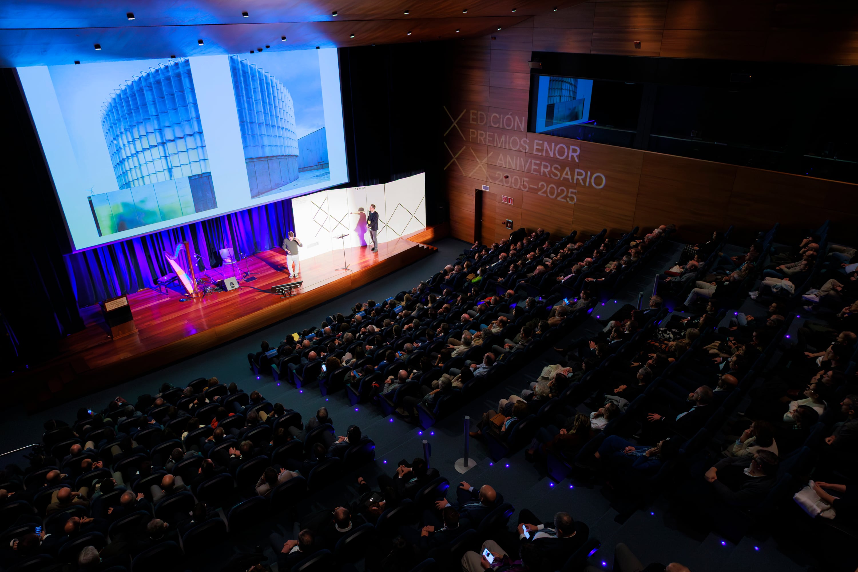 La planta térmica DH Palencia del estudio FRPO, recibe el Gran Premio de  Arquitectura Ascensores Enor