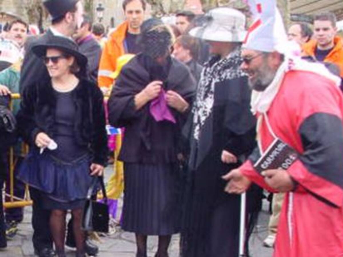 Cambre celebra el Entroido Pequeno a lo grande