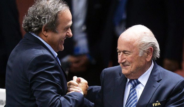 Joseph Blatter y Michel Platini, durante una reunión en 2015