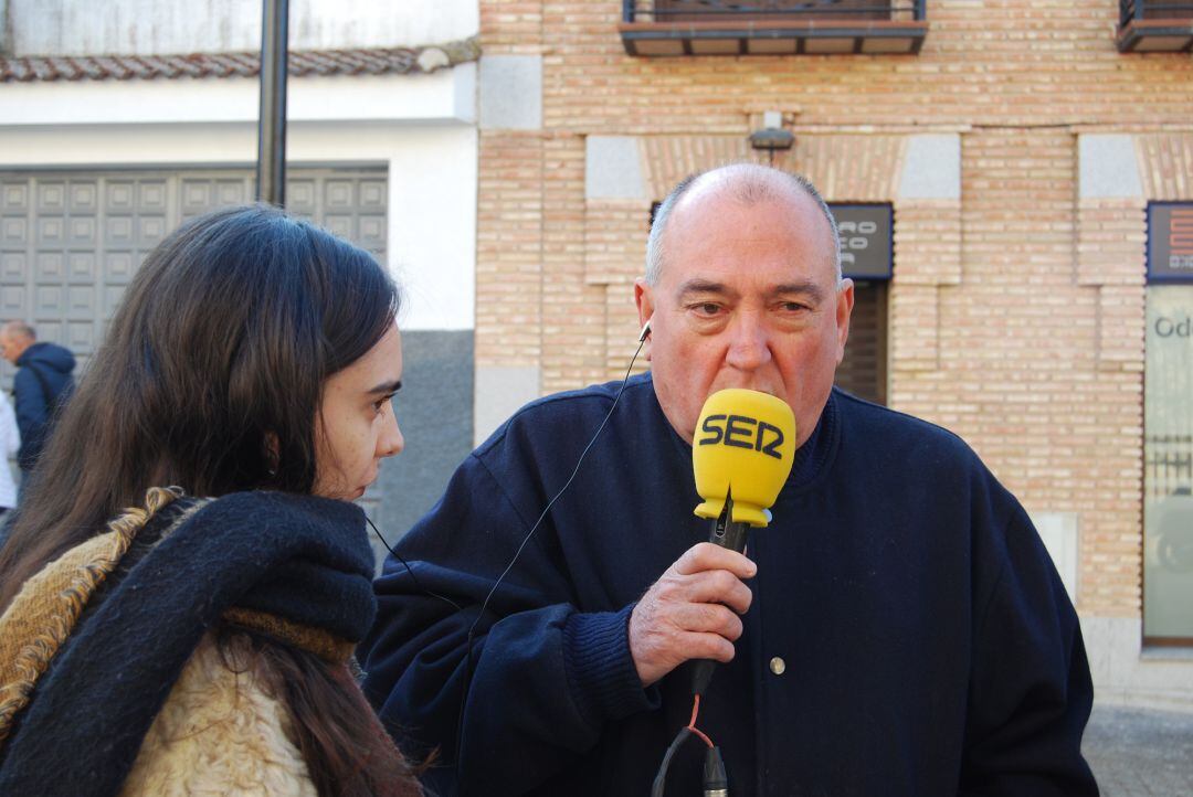 Sandra Moreno, y José Luis Adell, alcalde de Navalcarnero