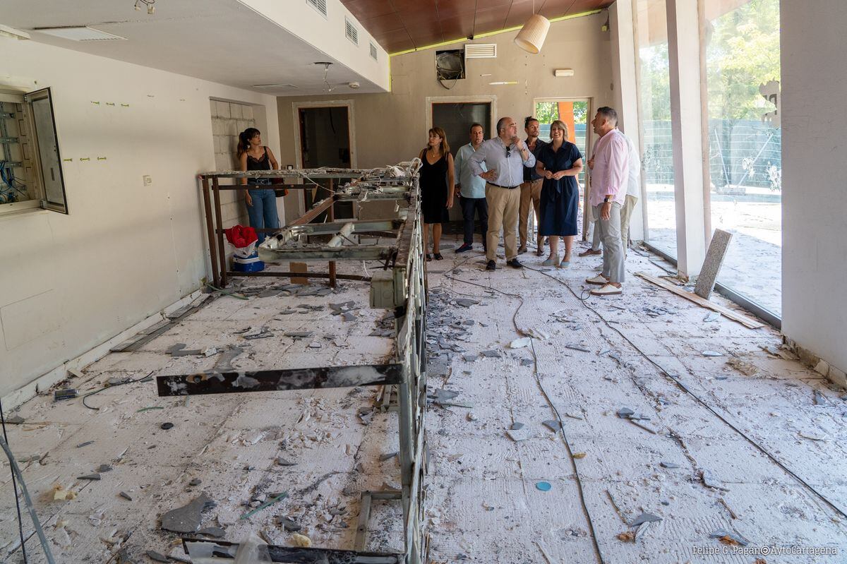 Visita al kiosco de Los Juncos