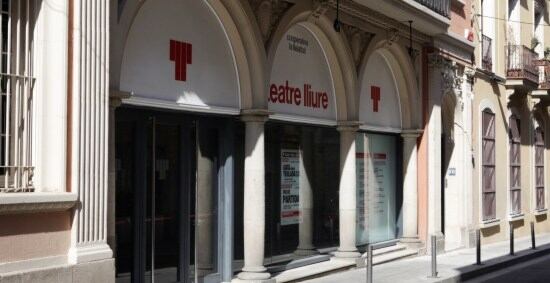 El Teatre Lliure al carrer Montseny del barri de Gràcia