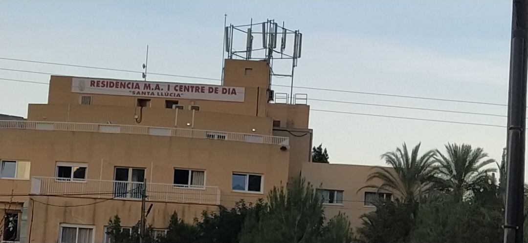 Residencia de personas mayores de Santa Llúcia.