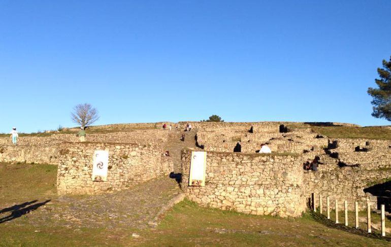 Las visitas guiadas son uno de los principales focos de atracción del parque