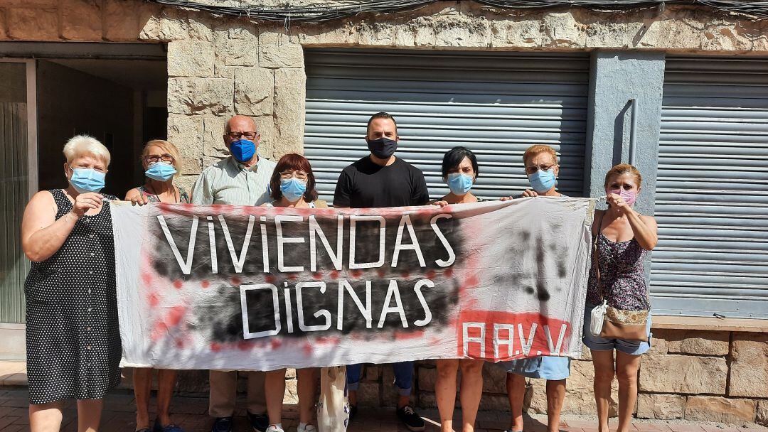 El edil Rafa Más con vecinos de la Zona Norte de Alicante 