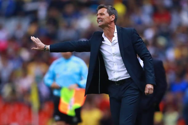 MEXICO CITY, MEXICO - FEBRUARY 24: Diego Cocca Head Coach of Tijuana gestures during the 9th round match between America and Tijuana as part of the Torneo Clausura 2018 Liga MX at Azteca Stadium on February 24, 2018 in Mexico City, Mexico.  (Photo by Hector Vivas/Getty Images)