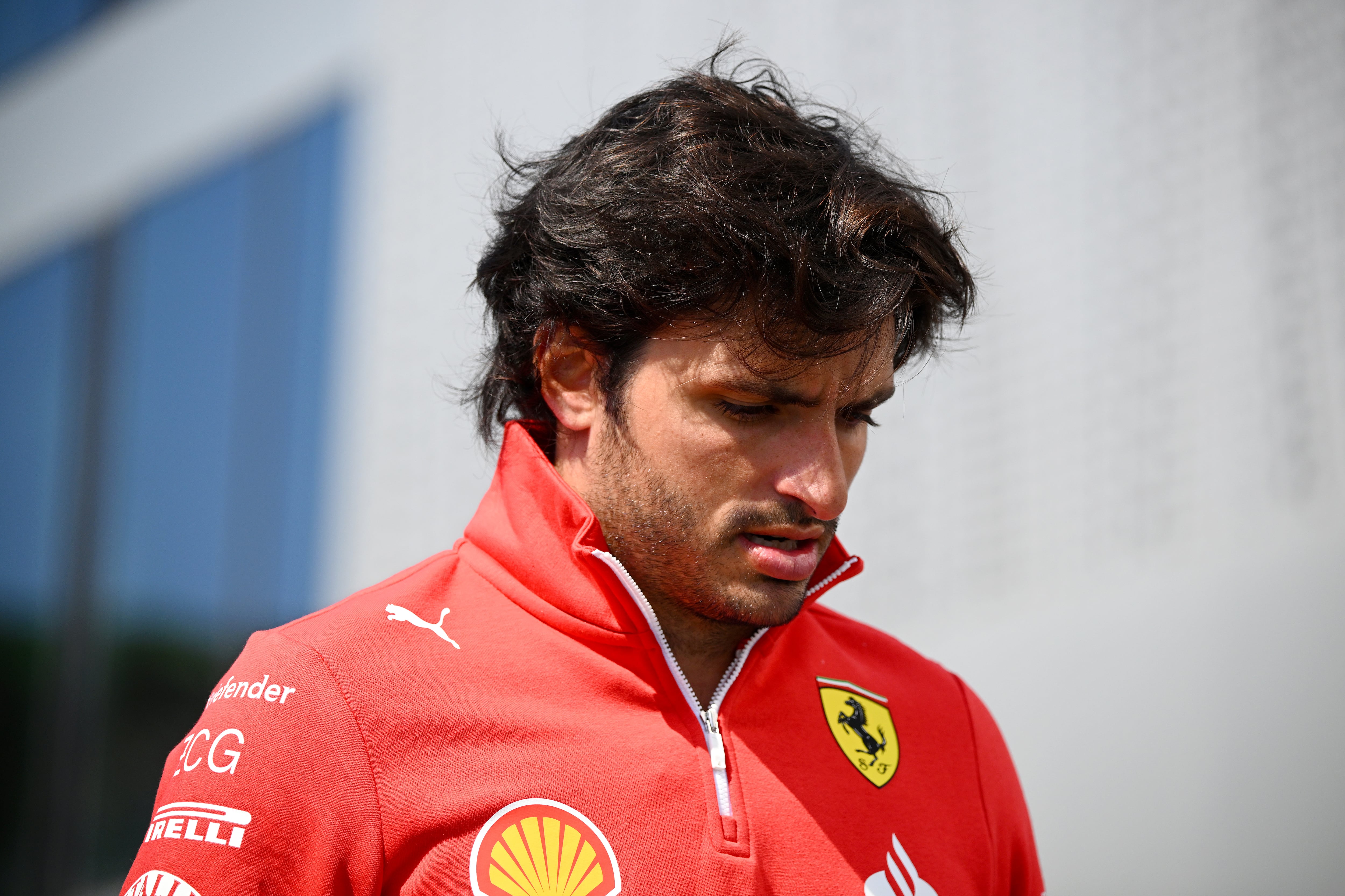 Carlos Sainz, en el paddock en el circuito de Jeddah