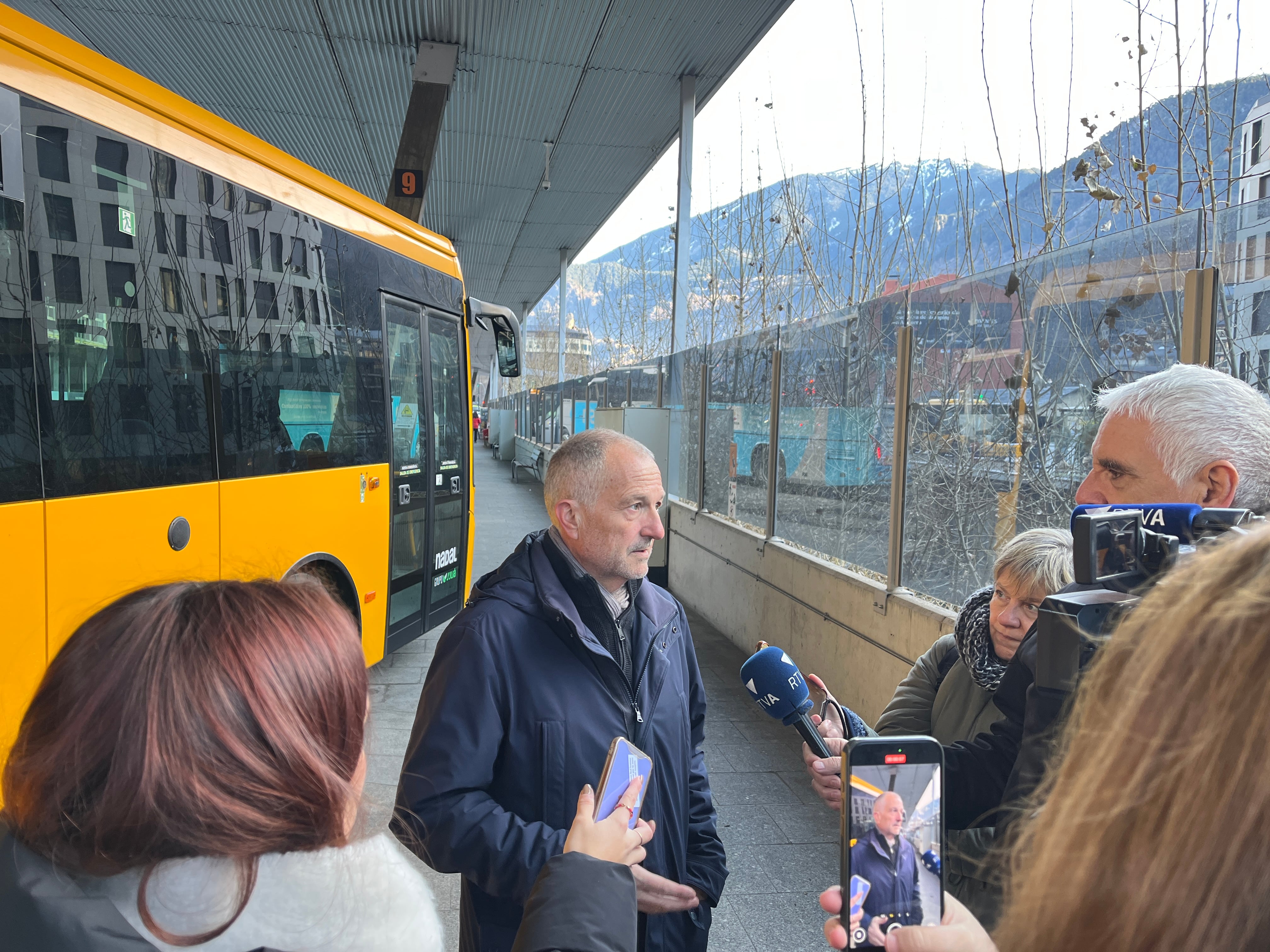 El director general d'Autocars Nadal, Bartumeu Gabriel, durant la roda de premsa de presentació de l'enquesta de satisfacció