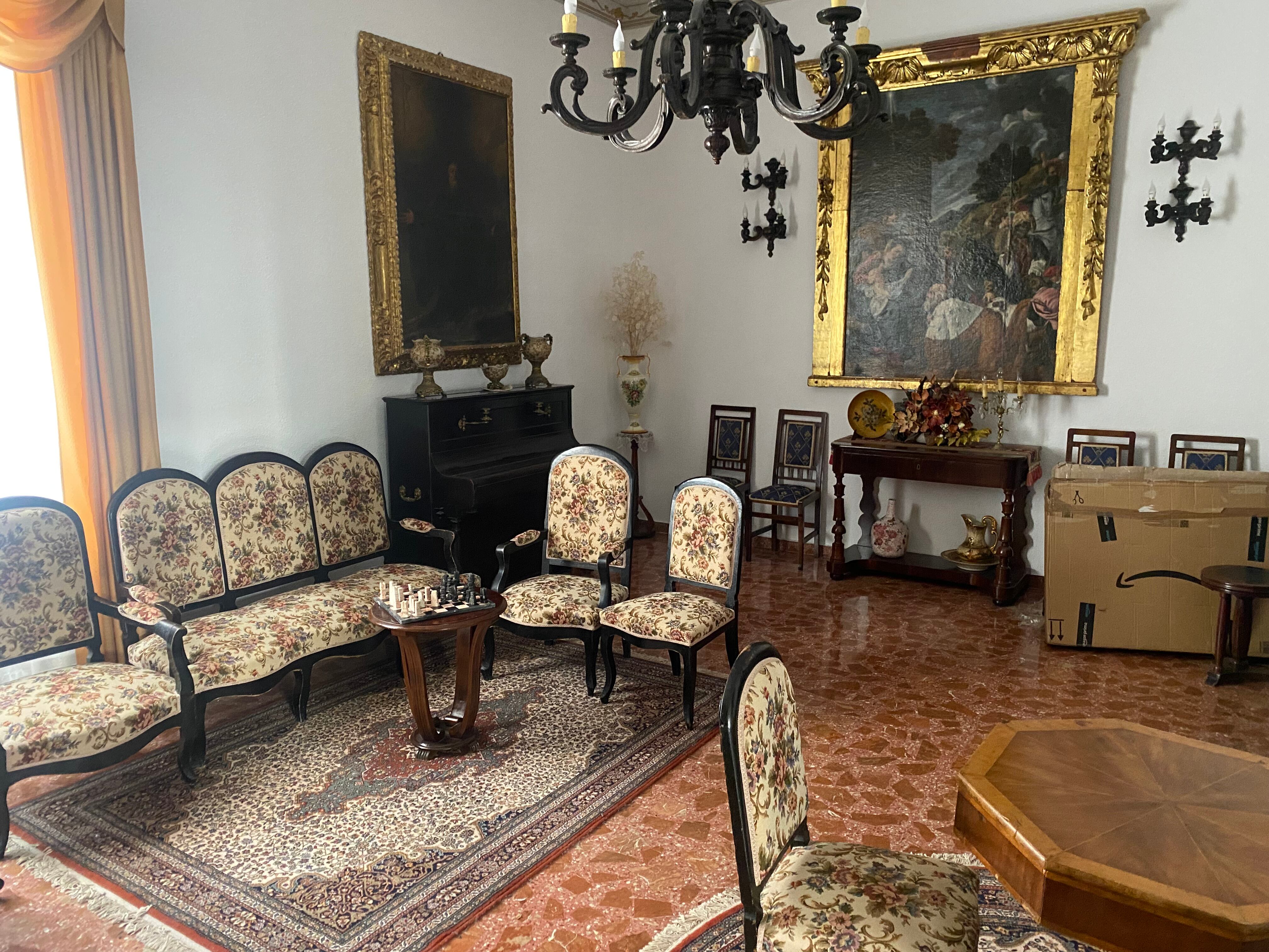 Salón de Santiago del siglo XVIII.