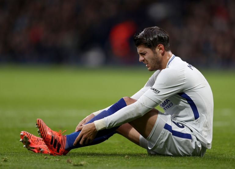 Álvaro Morata durante un partido de Premier 