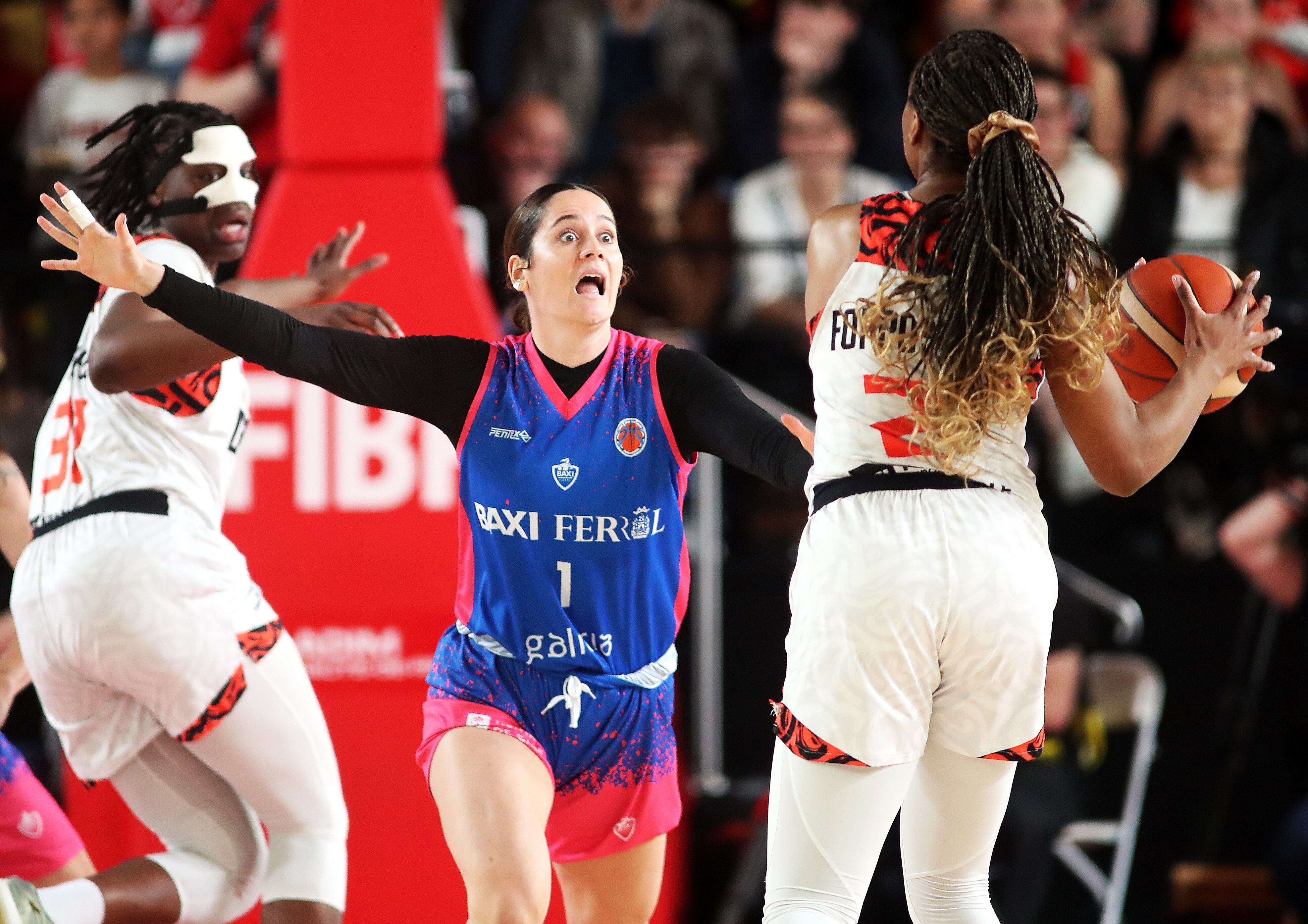 Imagen del Villeneuve d´Ascq-Baxi del duelo final de Eurocup (foto: Mariño / Cadena SER)