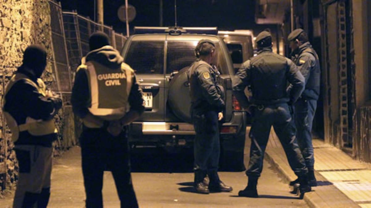 Detenidos dos presuntos miembros de ETA en Andoain, Guipúzcoa