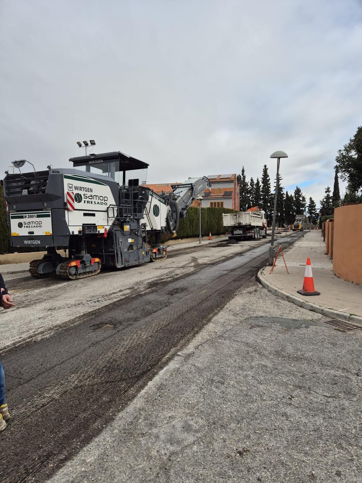 Trabajos de reasfaltado