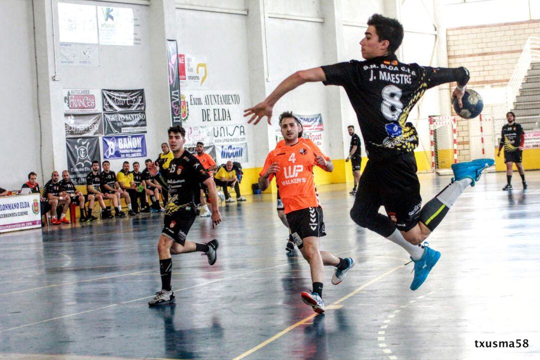 La efectividad en el lanzamiento volvió a ser el mejor arma de los de Elda