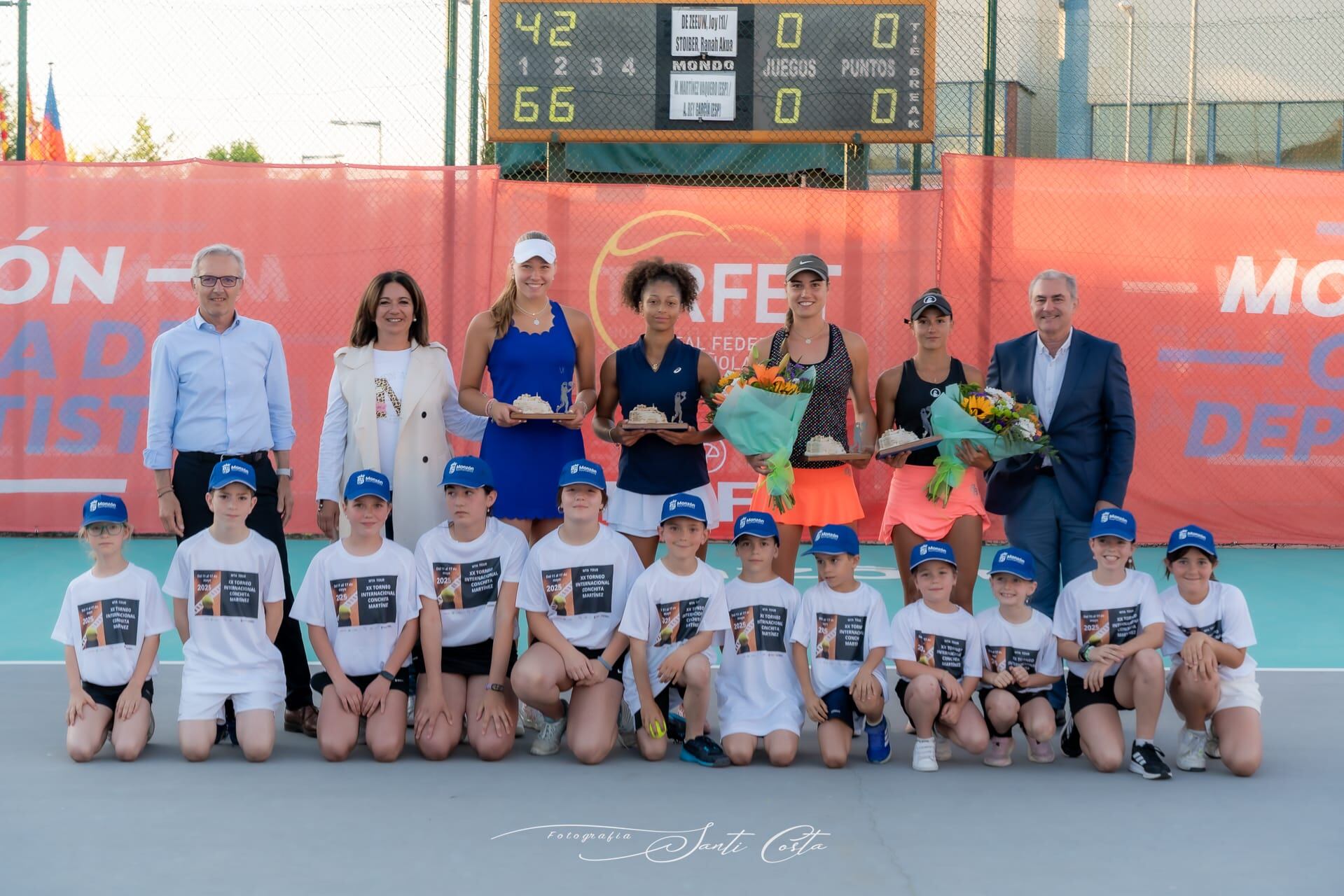 Ganadoras  y finalistas del Torneo de Tenis Femenino Conchita Martínez en la modalidad de dobles