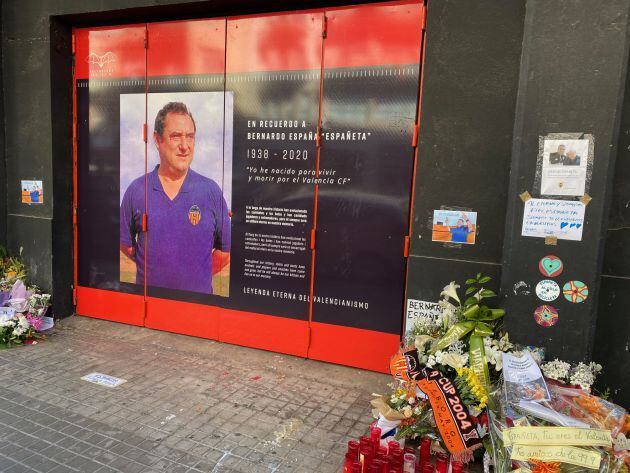 La puerta 12 del Camp de Mestalla