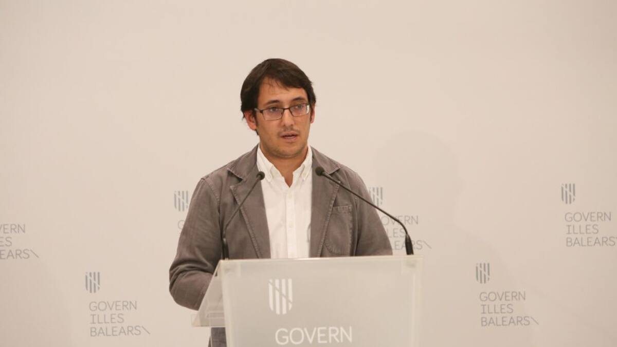 Negueruela: "Los datos de paro de abril son muy difíciles y complejos"