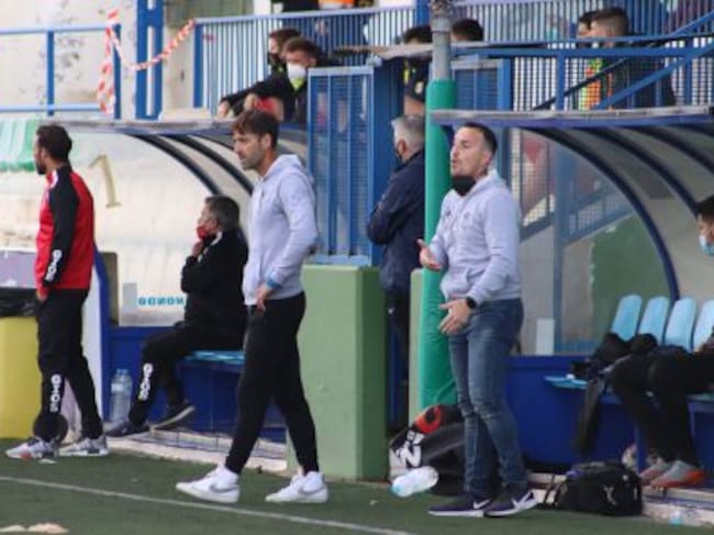 David Bauzá deja el banquillo del Novelda