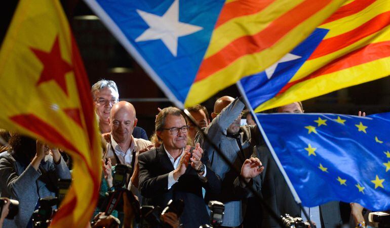 Artur Mas celebra la victoria de Junts pel Sí en las elecciones catalanas