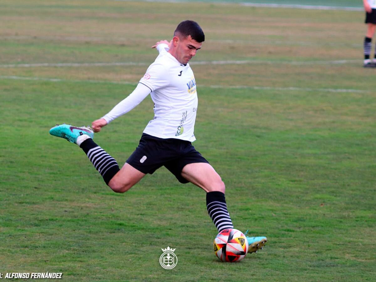 Pablo Olivares, jugador del Conquense, analiza la victoria ante el Marchamalo