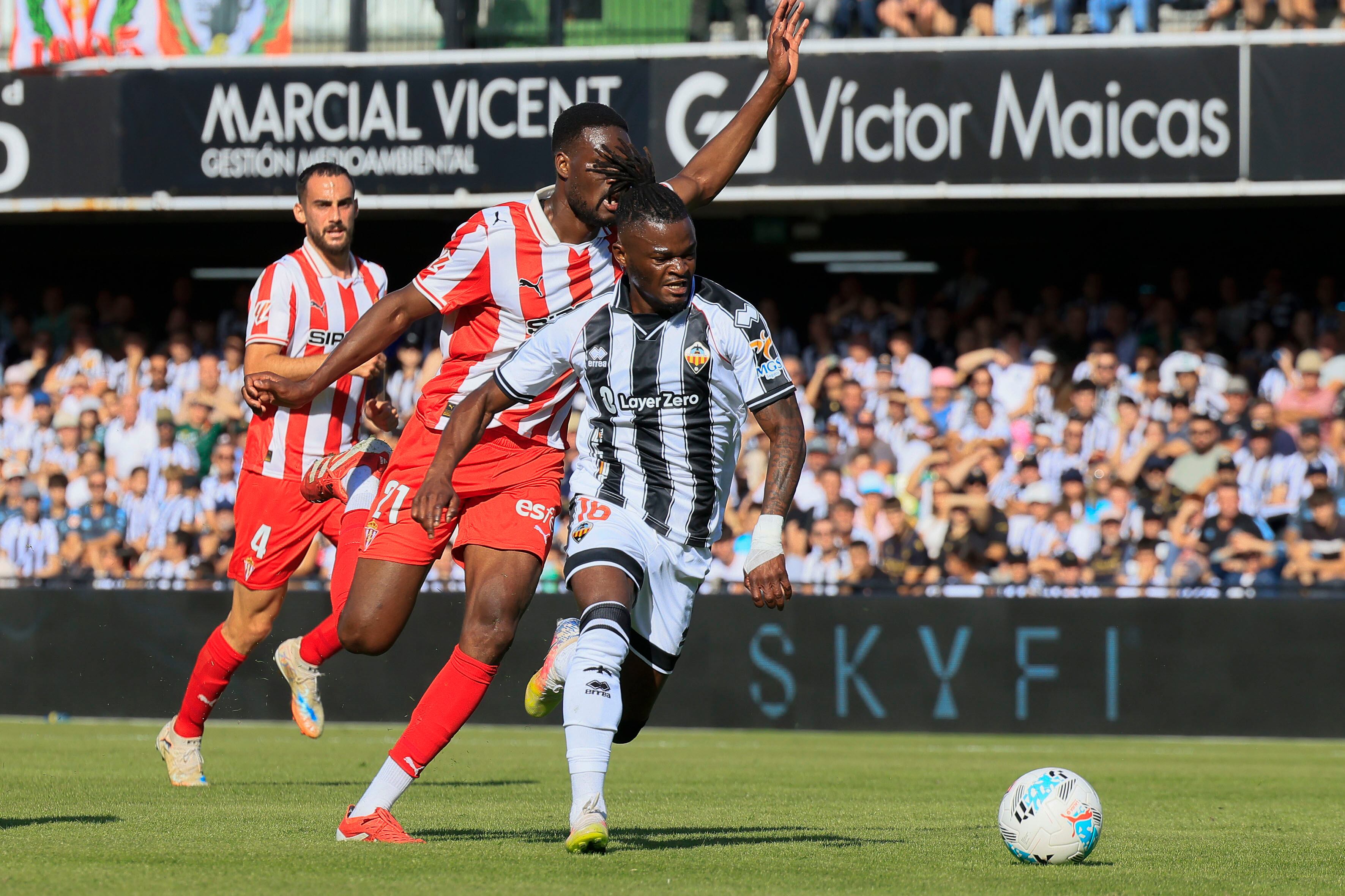 CASTELLON 05/10/2025 CD CASTELLON TEMPORADA 25-26
ESTADIO SKYFI CASTALIA, LIGA HYPERMOTION, PARTIDO CD CASTELLON-SPORTING
FOTOS CARME RIPOLLES