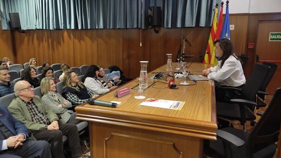 Celebración del Café del Comercio en el salón de actos de la Cámara de Comercio de Huesca