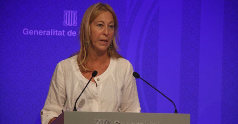 La consellera de Presidència i portaveu de la Generalitat, Neus Munté, en la roda de premsa dels acords de Govern del 26 de juliol de 2016.