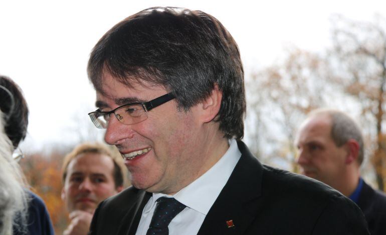 El expresident Carles Puigdemont después de la presentacióm de la candidatura de Junts per Catalunya 