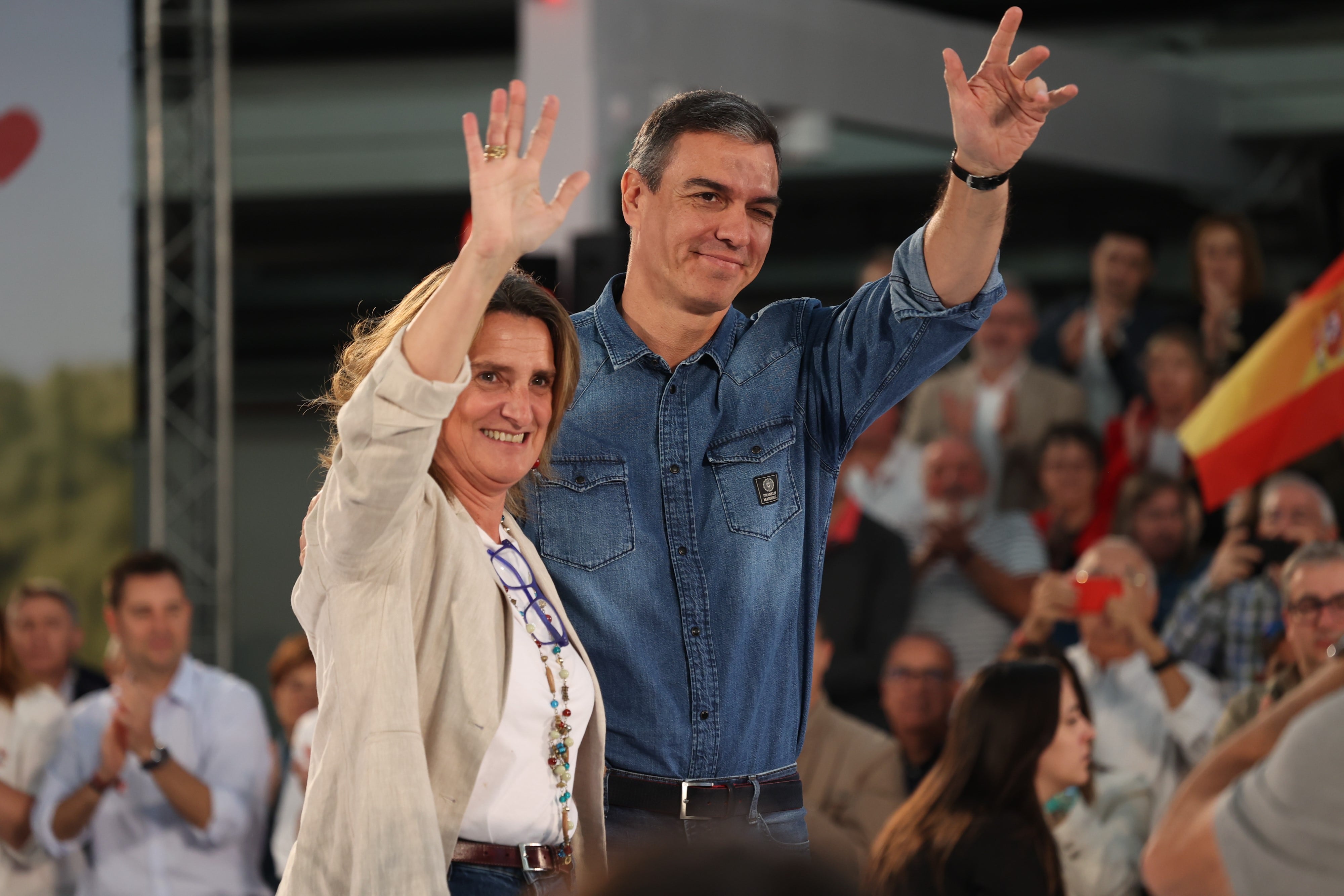 El presidente del Gobierno, y secretario general del PSOE, Pedro Sánchez, y la candidata socialista a las elecciones europeas, Teresa Ribera, realizarán el cierre de campaña en Fuenlabrada.